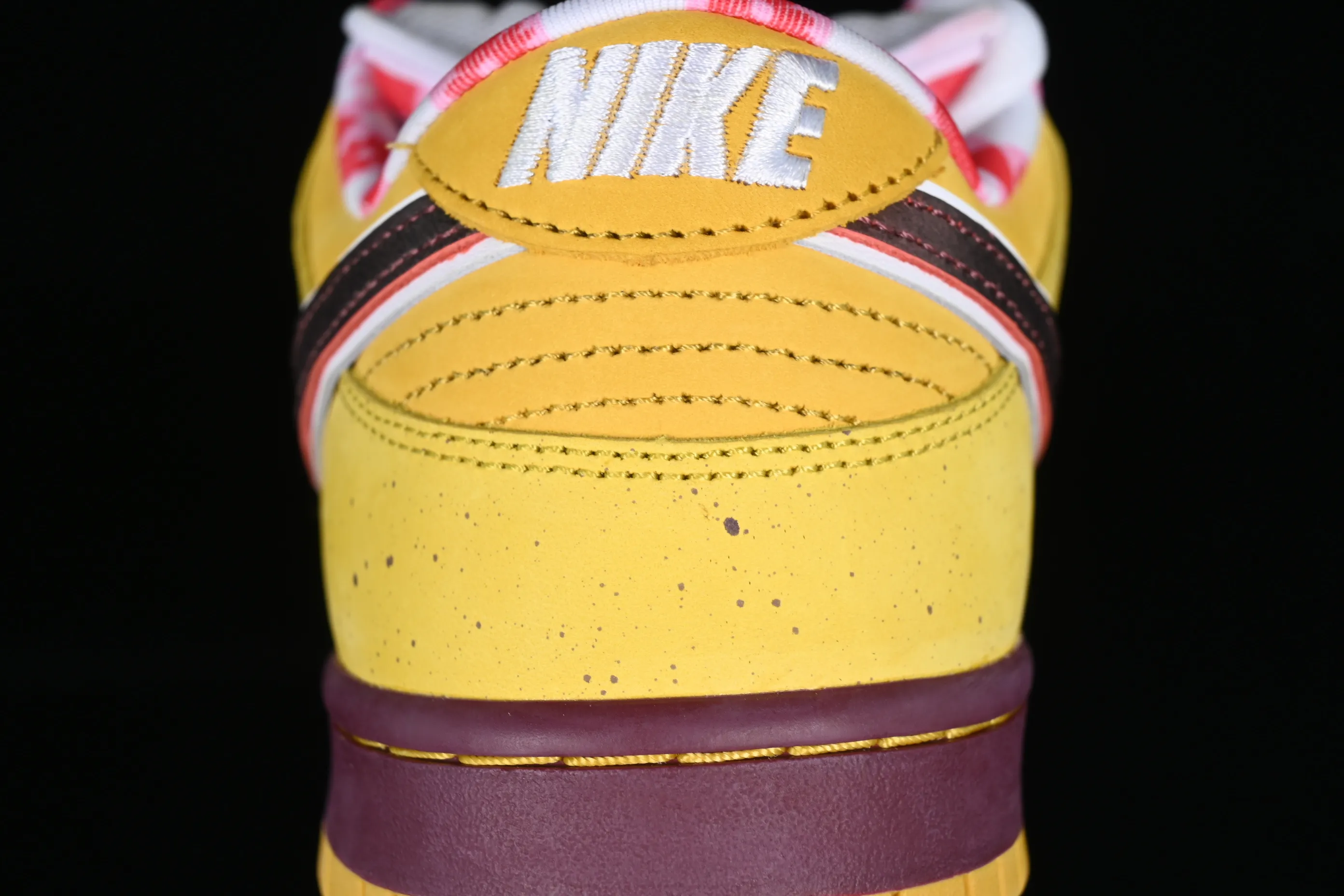 All Categories Nk SB Dunk Series Nk SB Dunk Low Low-top sneakers OG version Concepts x SB Dunk Low "Yellow Lobster" Yellow Lobster SB low-top sports and leisure sneakers 313170-137566